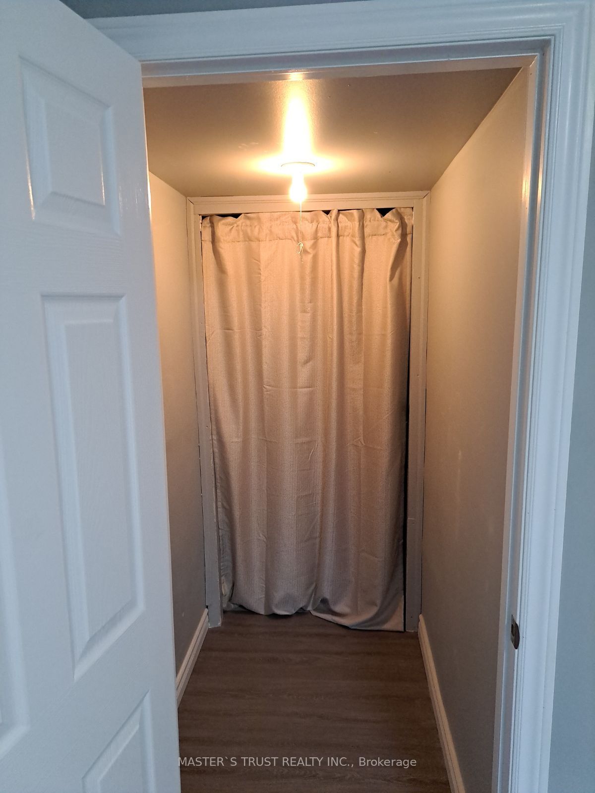 356 Barrie Rd, #3