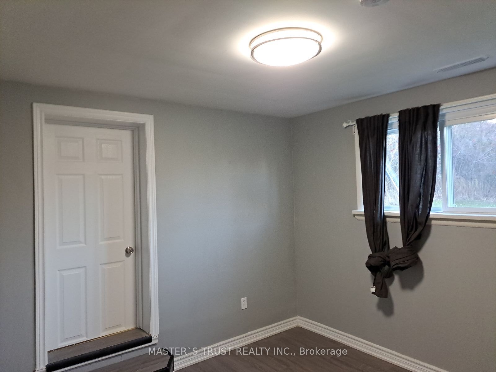 356 Barrie Rd, #3