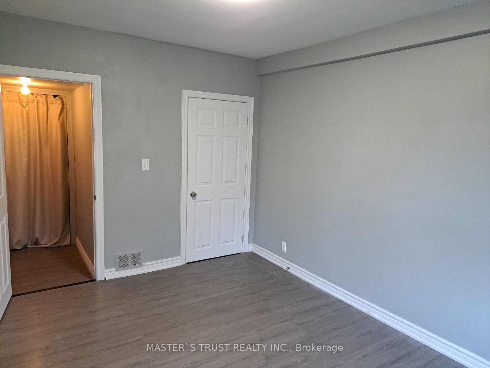 356 Barrie Rd, #3