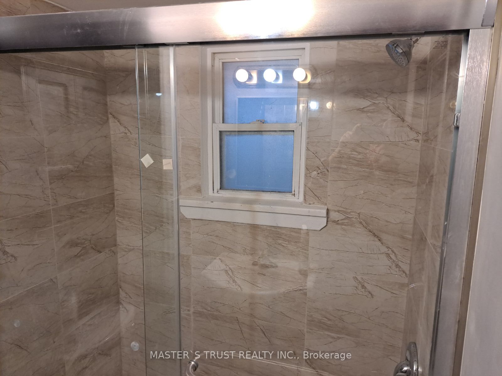 356 Barrie Rd, #3