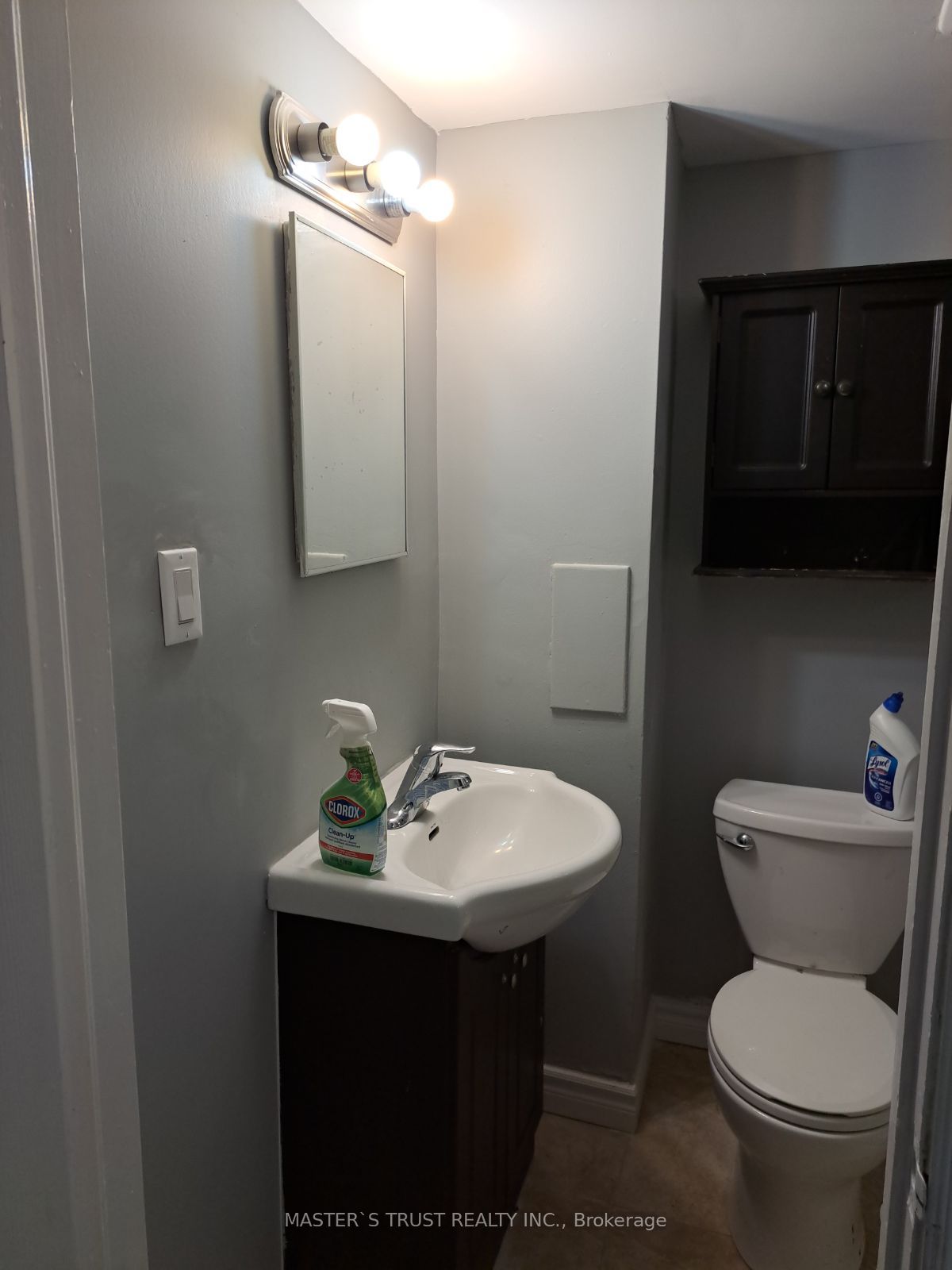 356 Barrie Rd, #3