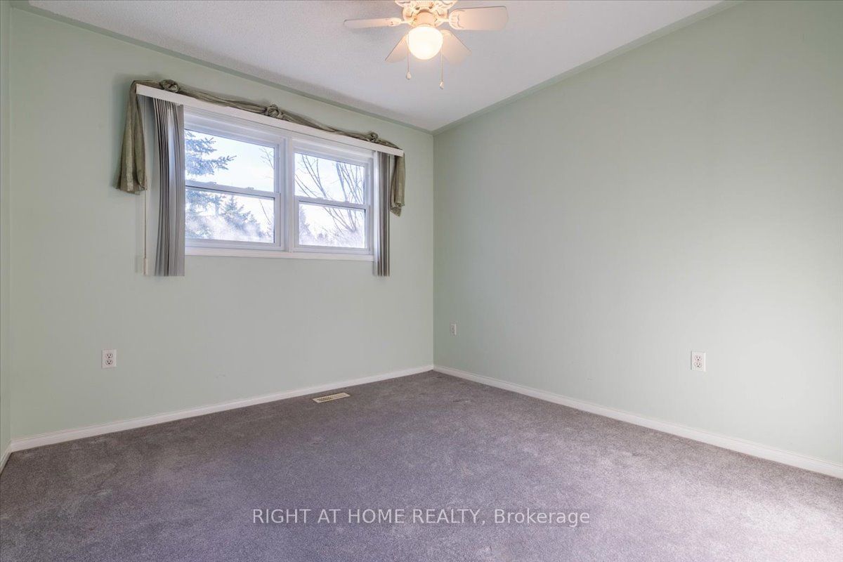 120 D'ambrosio Dr, #28