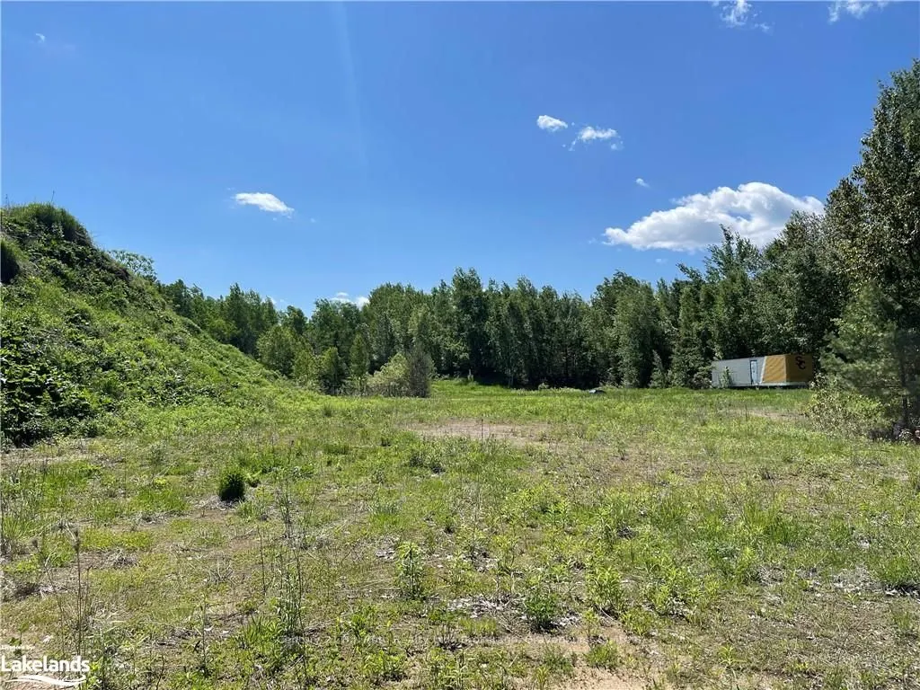 2695 OLD BARRIE Rd E