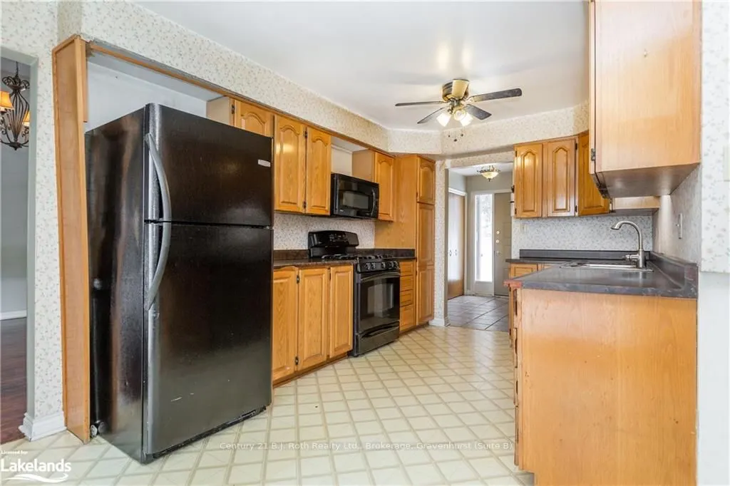 2695 OLD BARRIE Rd E