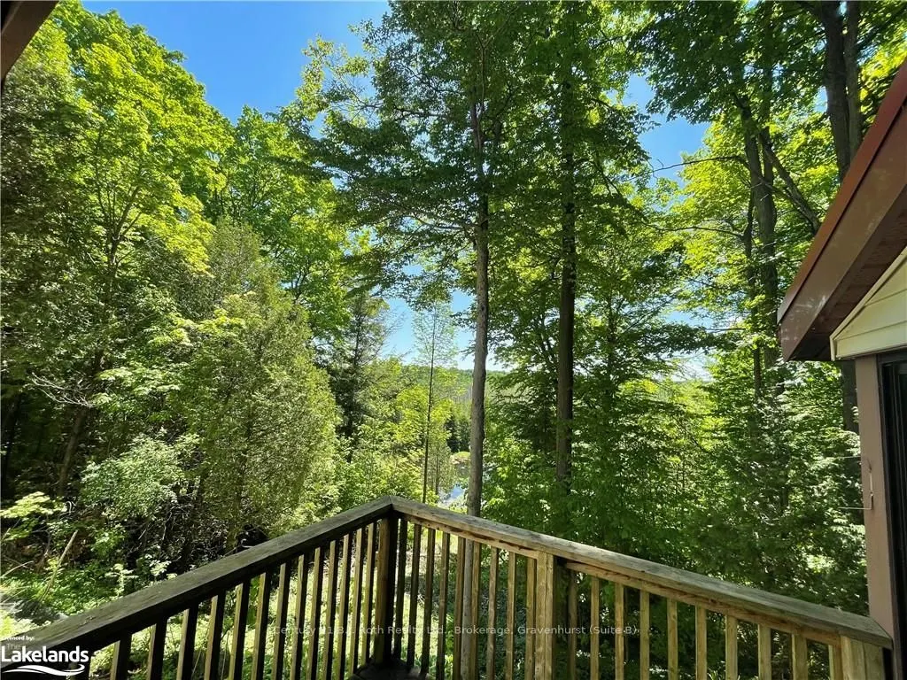 2695 OLD BARRIE Rd E