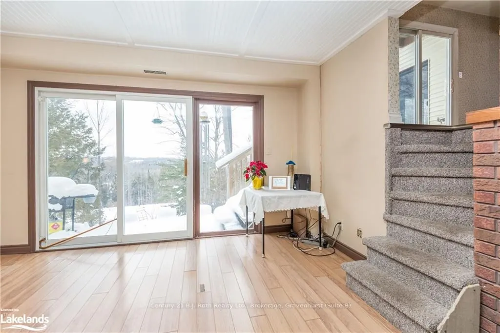 2695 OLD BARRIE Rd E