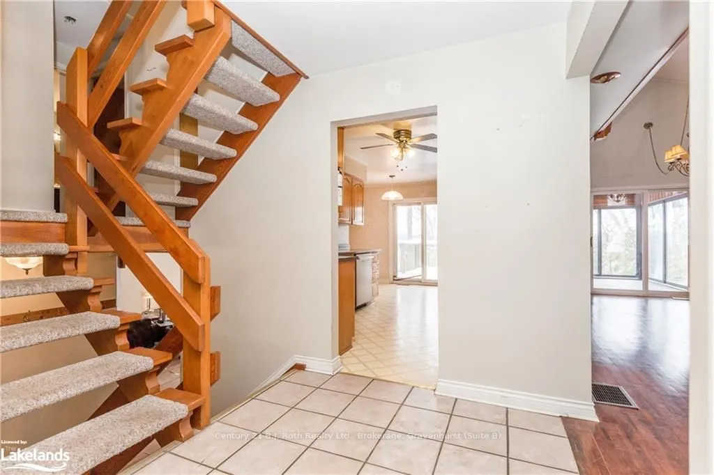 2695 OLD BARRIE Rd E