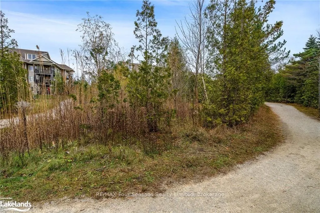 10 BRANDY LANE Dr, #201