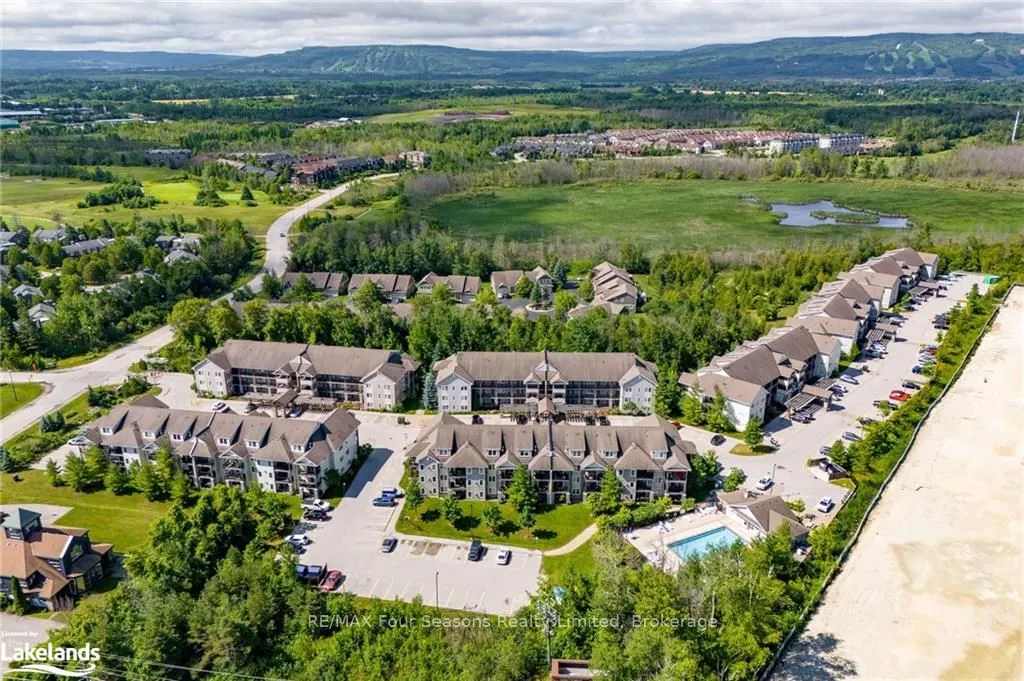 10 BRANDY LANE Dr, #201