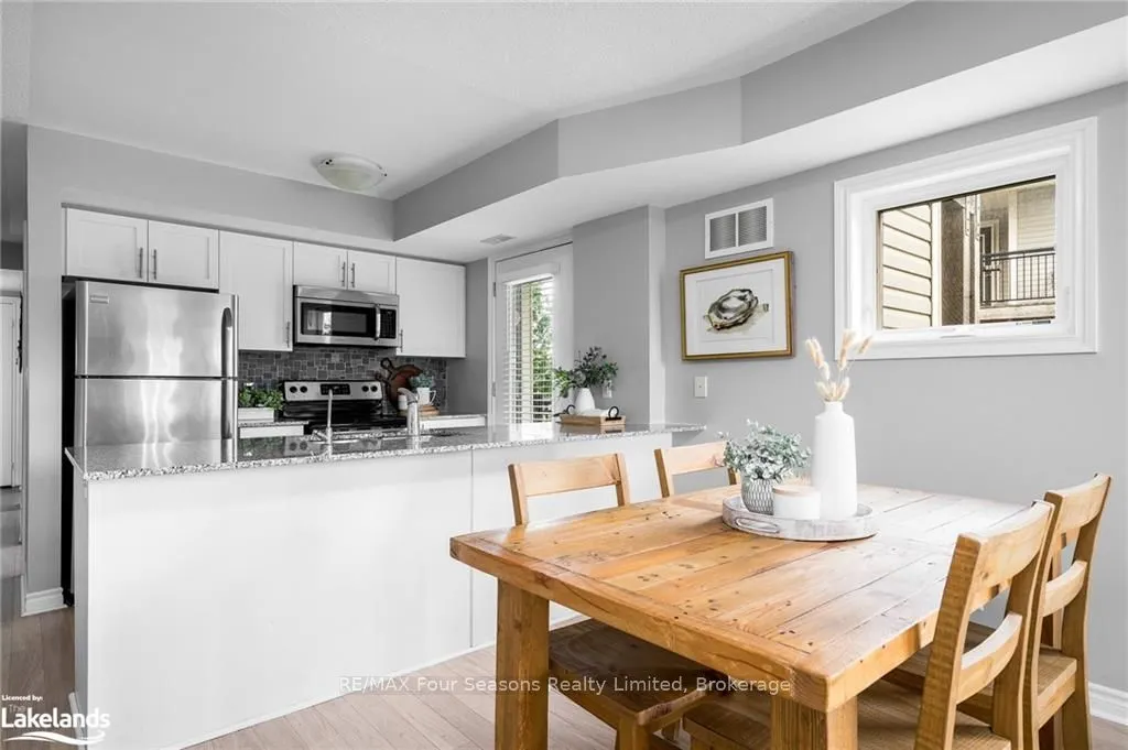 10 BRANDY LANE Dr, #201
