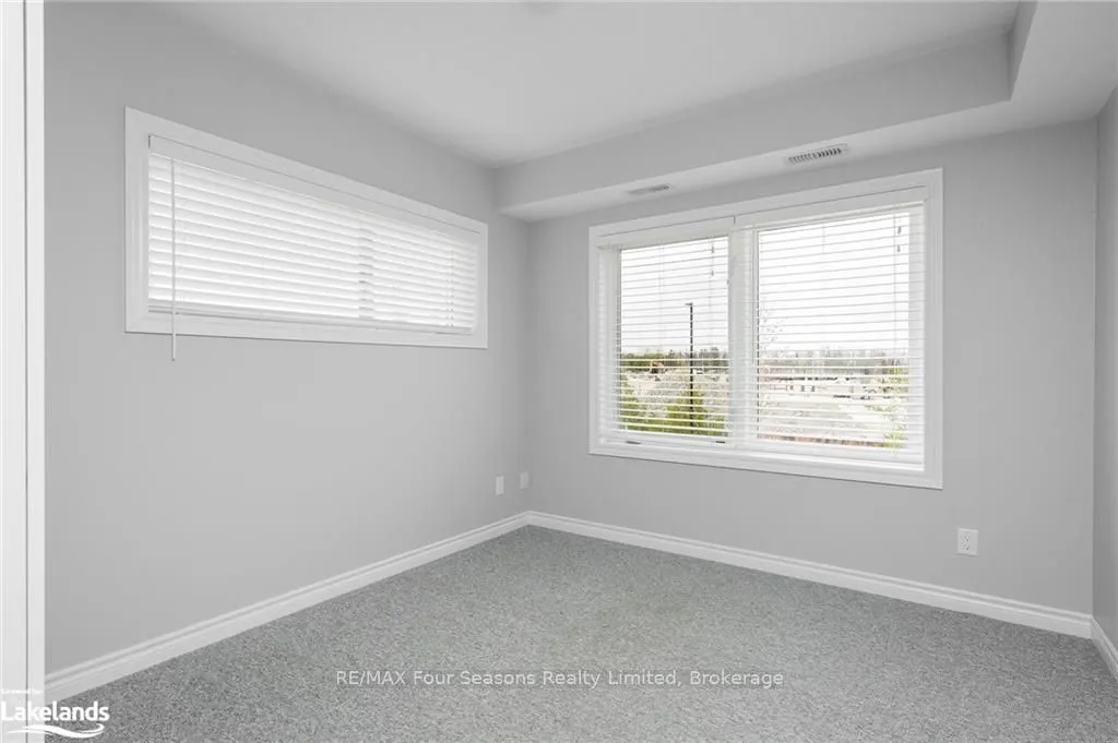 10 BRANDY LANE Dr, #201