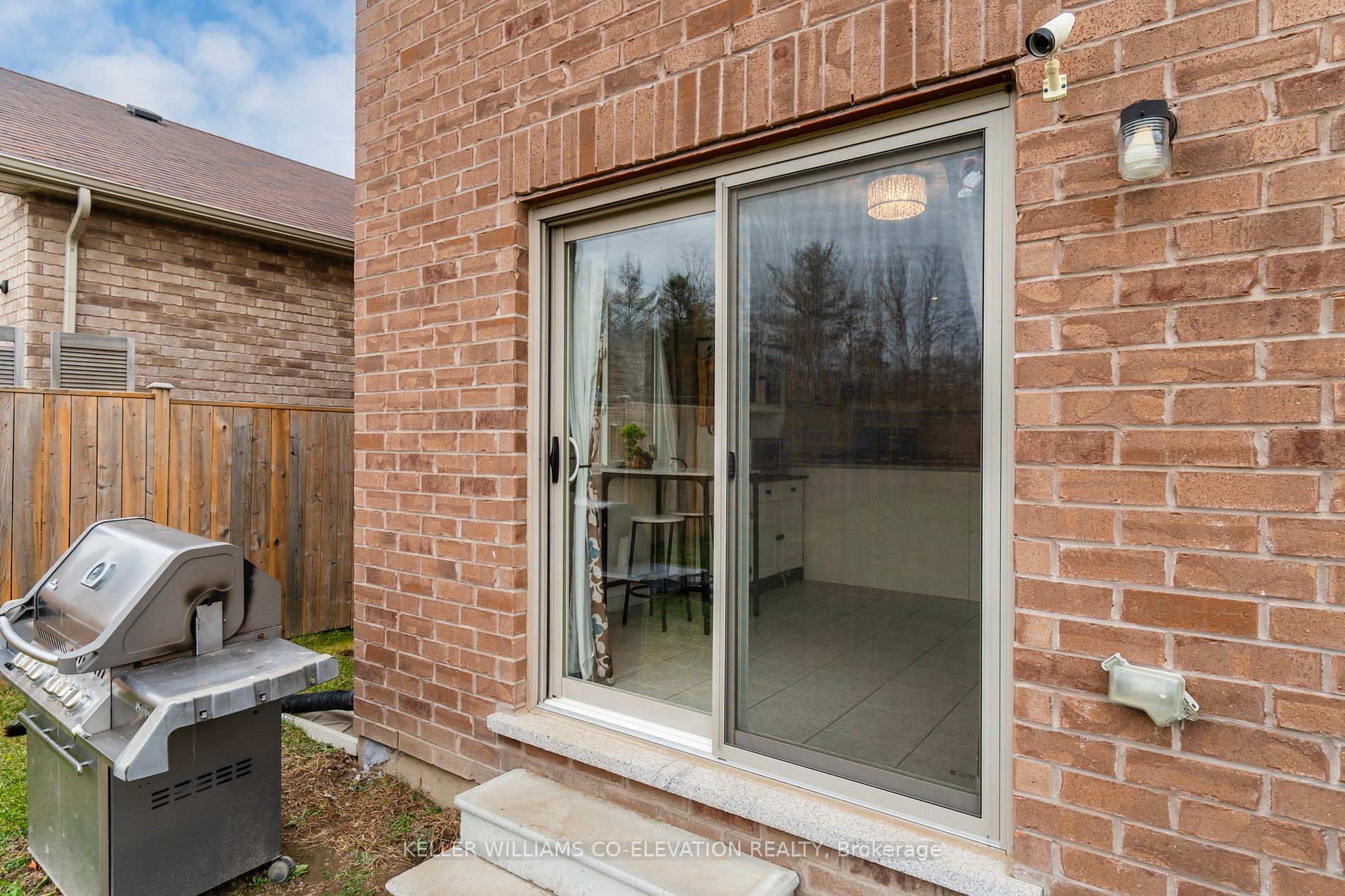 55 Hatton Dr