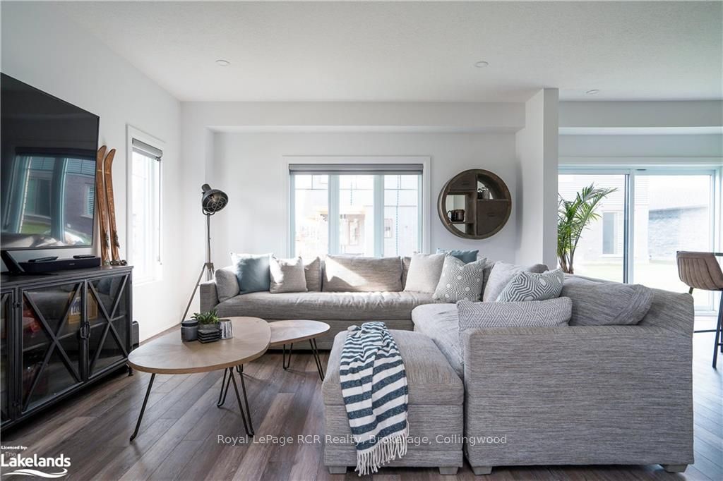 100 MCLEAN Ave