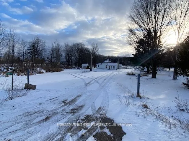 10058 Highway 12 Rd