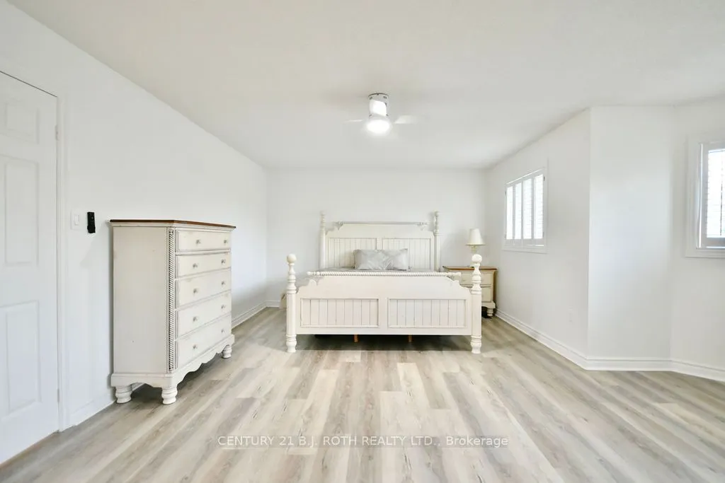 58 Brushwood Cres