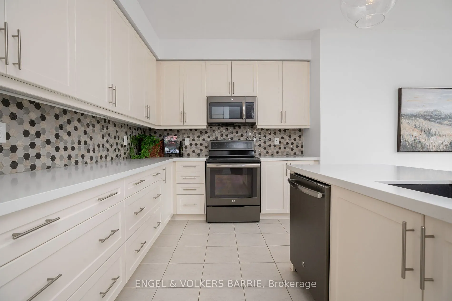 61 Oliver's Mill Rd