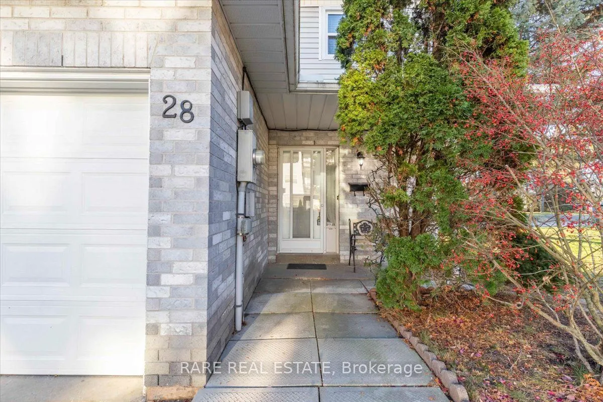 120 D'ambrosio Dr, #28