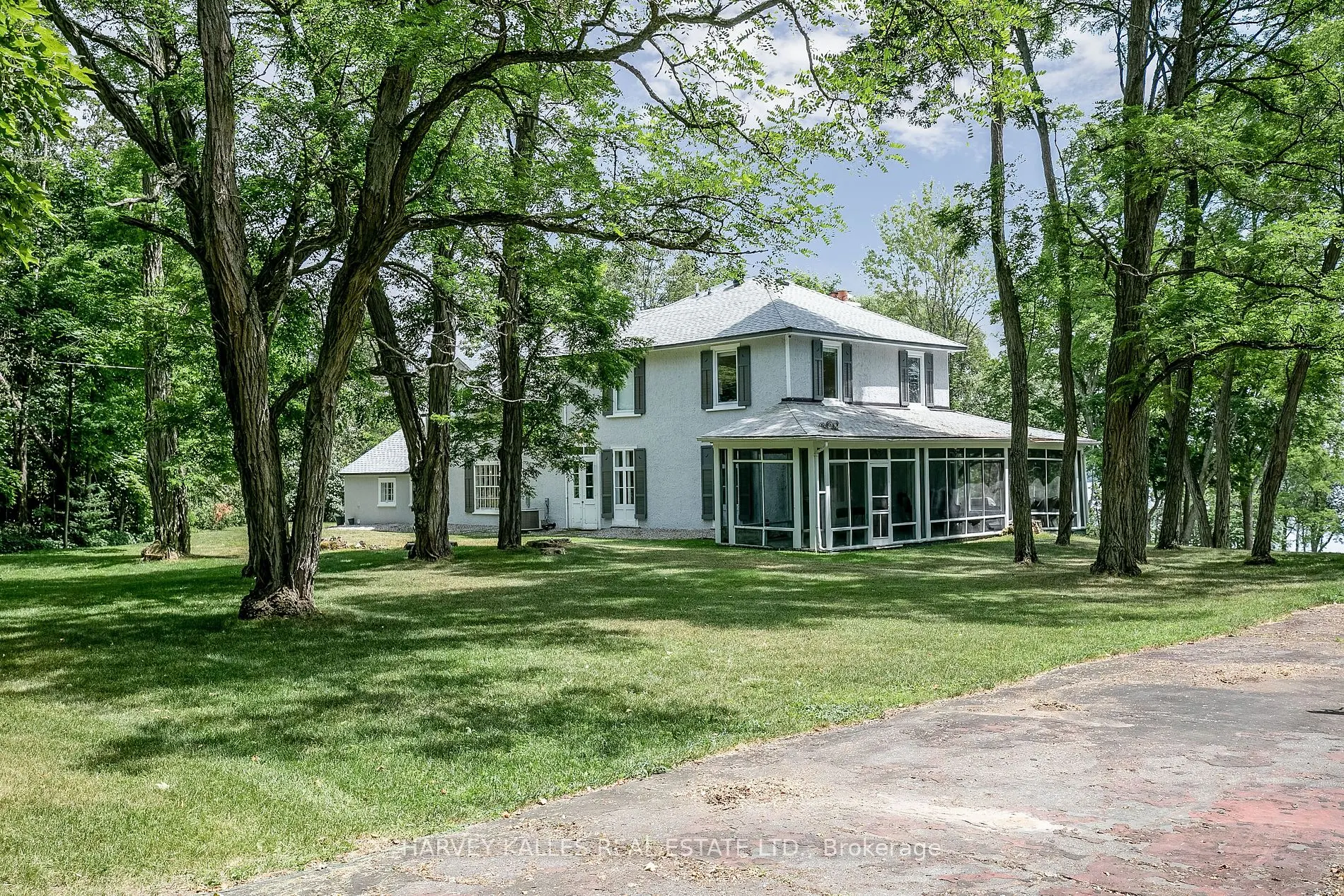 2 Black Forest Lane