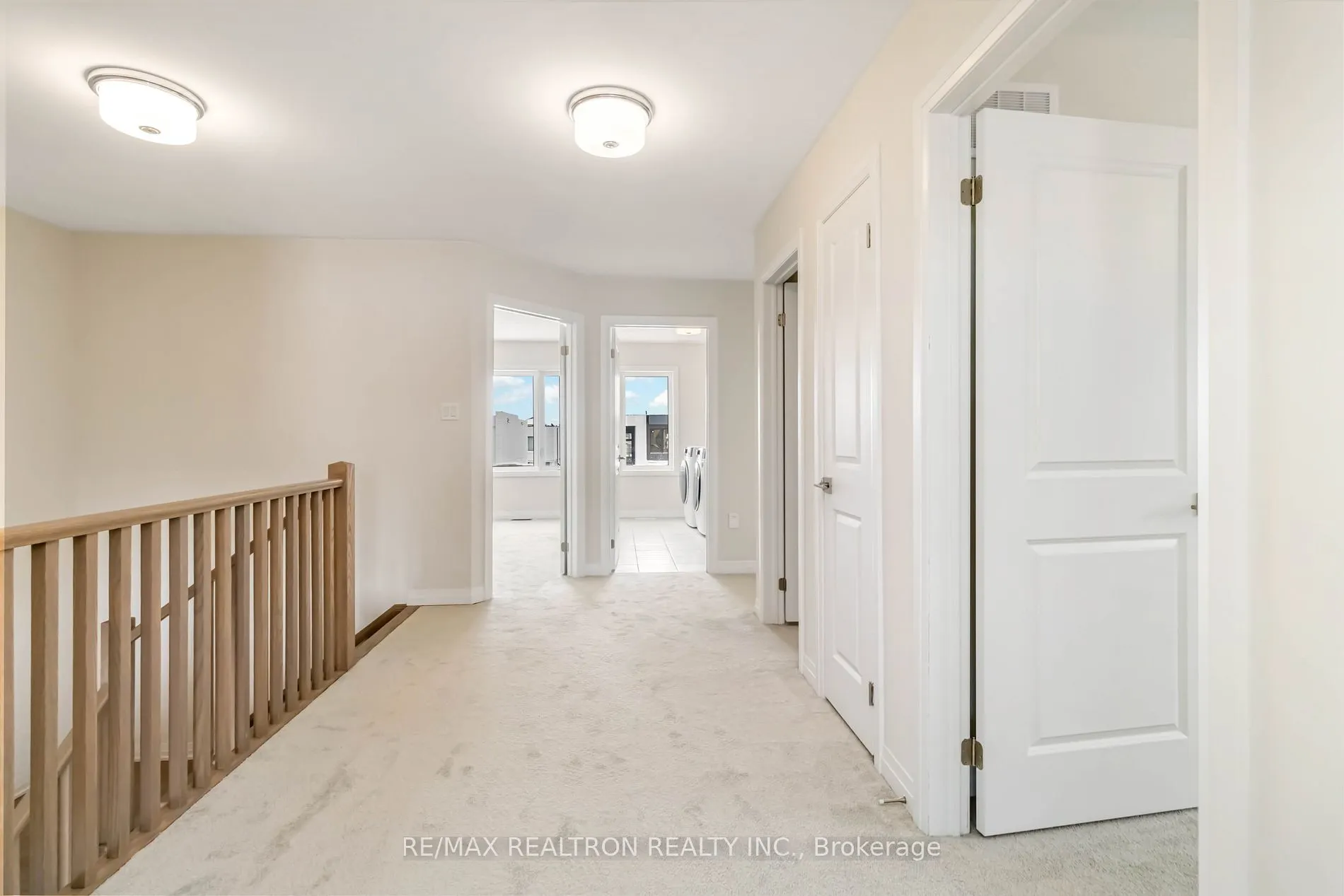 3715 Quayside Drive