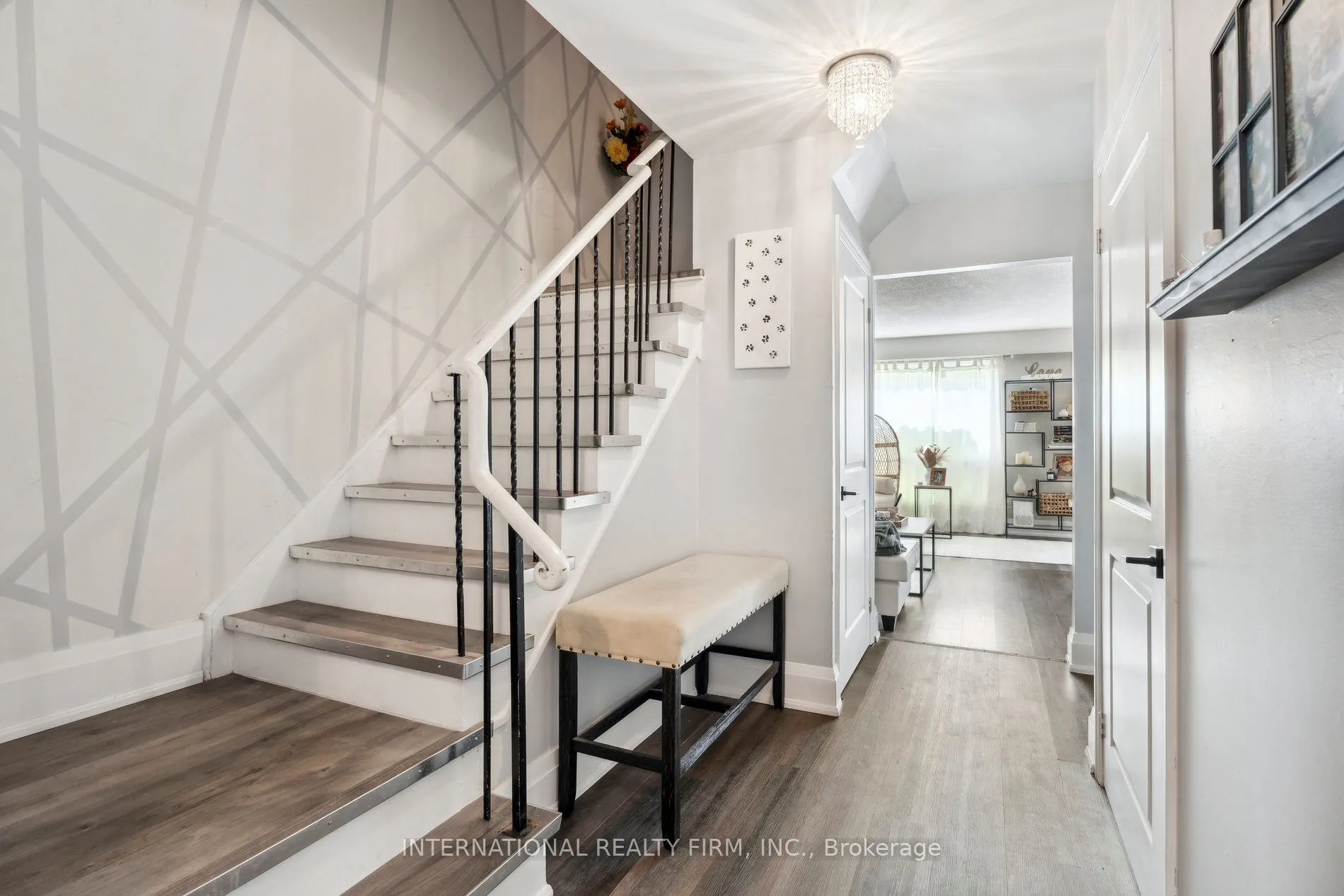 2 Bernick Dr, #3