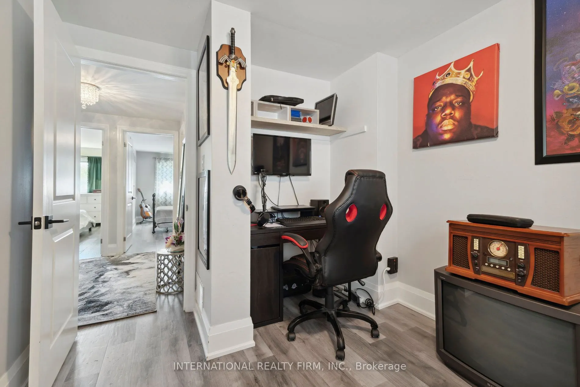 2 Bernick Dr, #3
