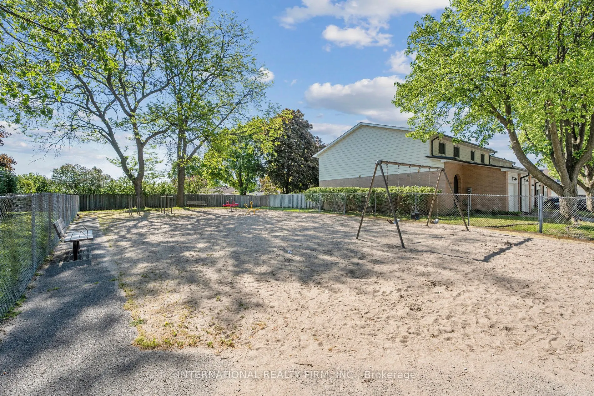 2 Bernick Dr, #3