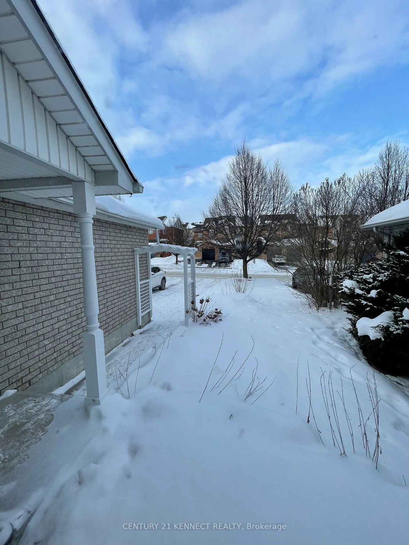 35 Drake Dr