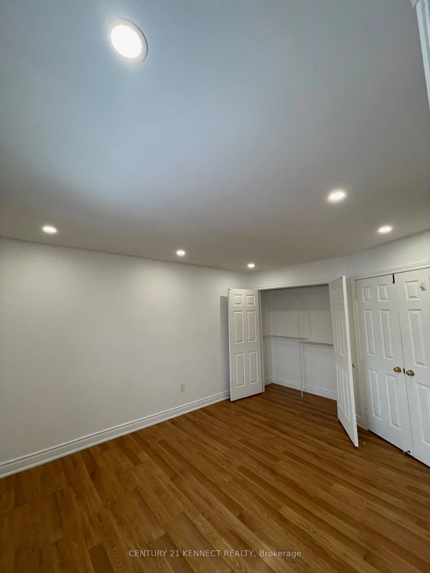 35 Drake Dr