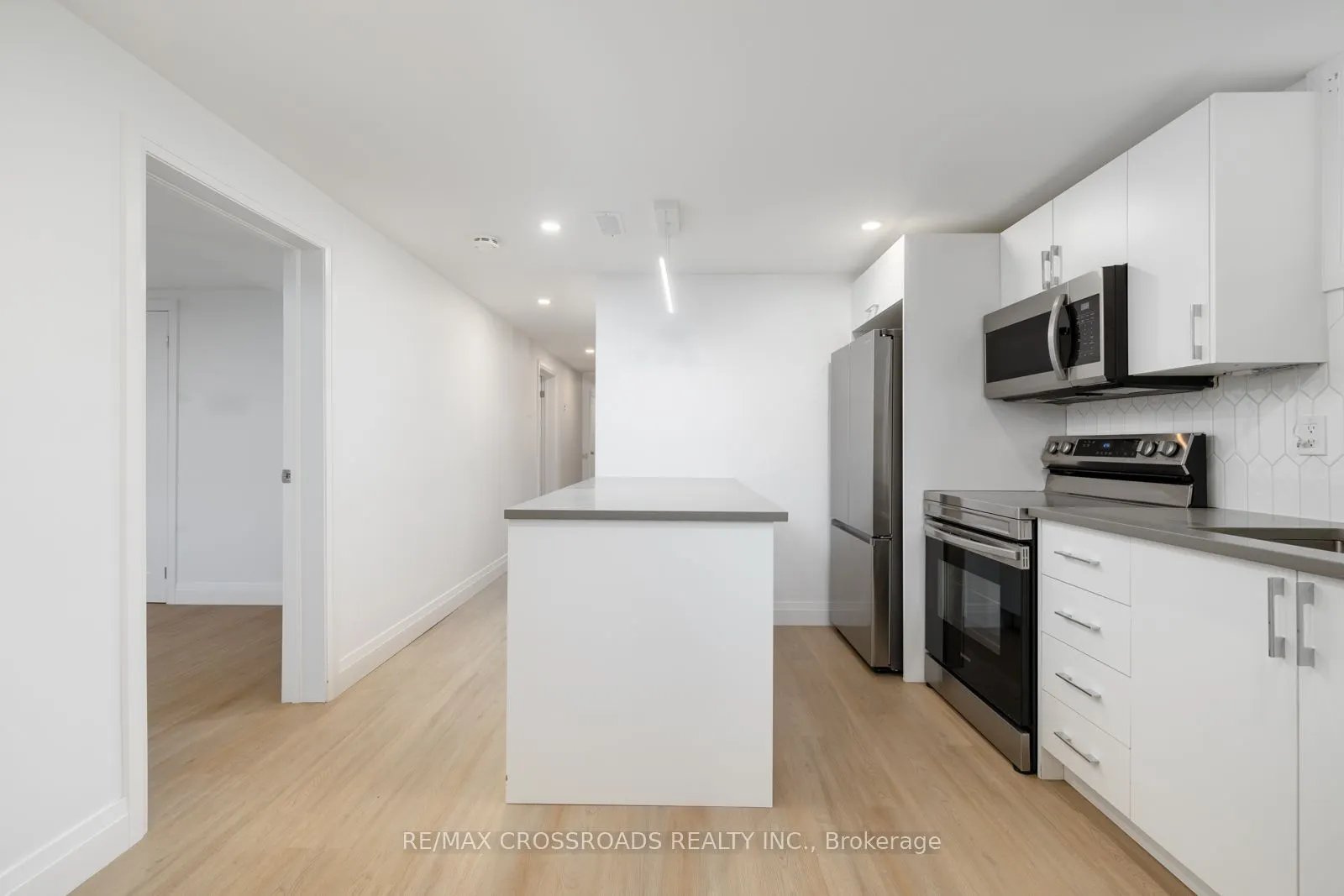 36 Queen St