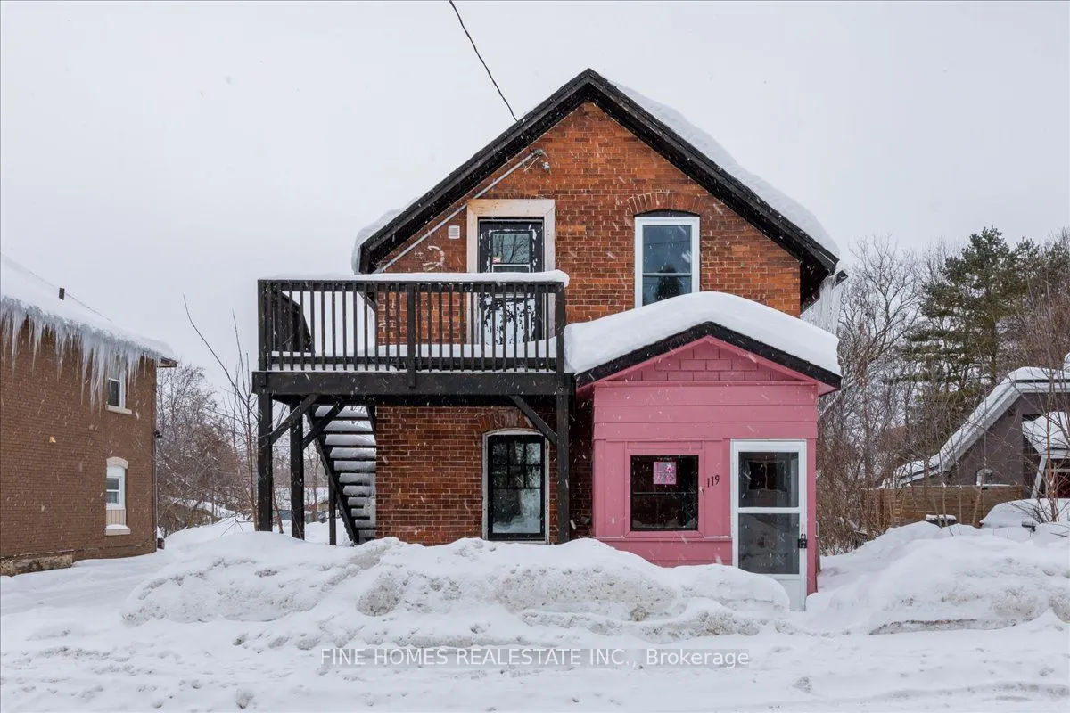 119 Albert Street S