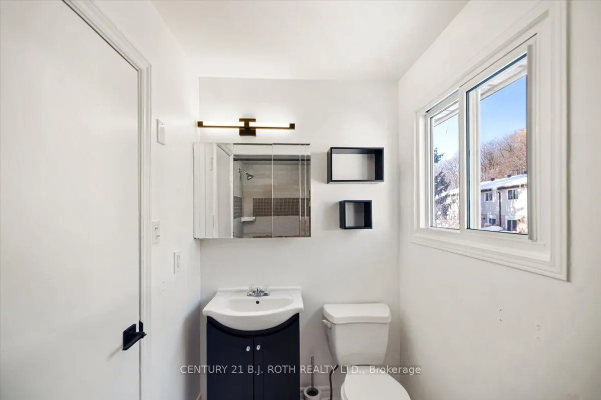 1095 MISSISSAGA Street, #152