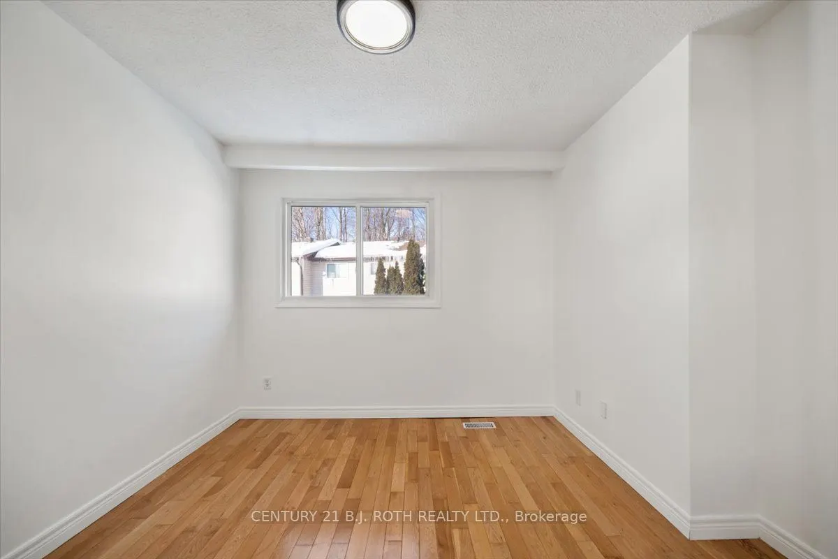 1095 MISSISSAGA Street, #152
