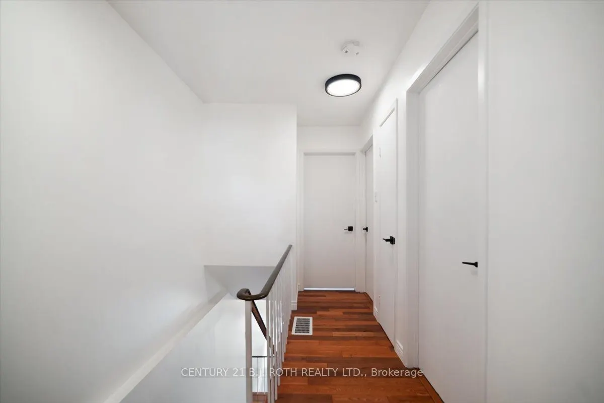 1095 MISSISSAGA Street, #152