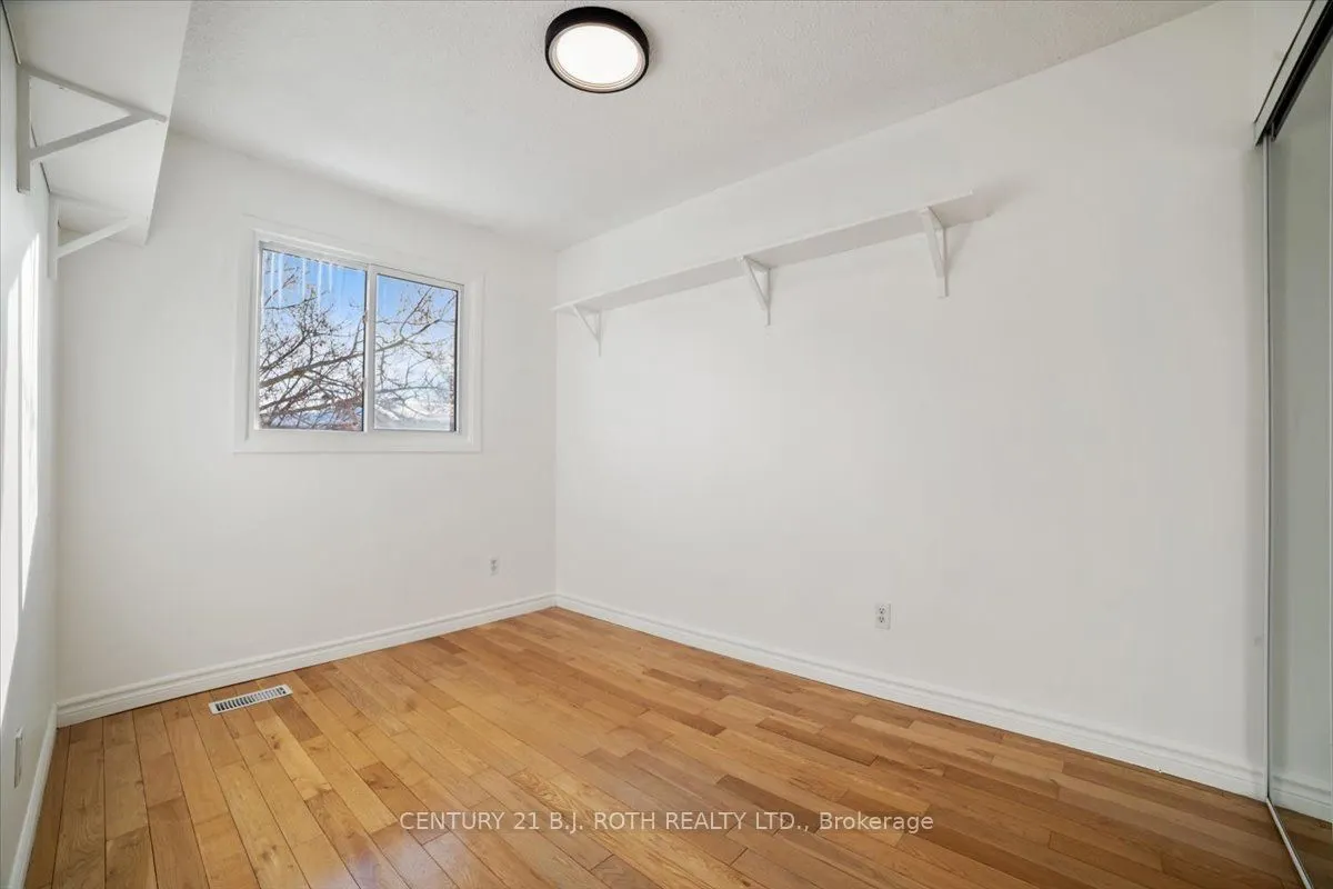 1095 MISSISSAGA Street, #152