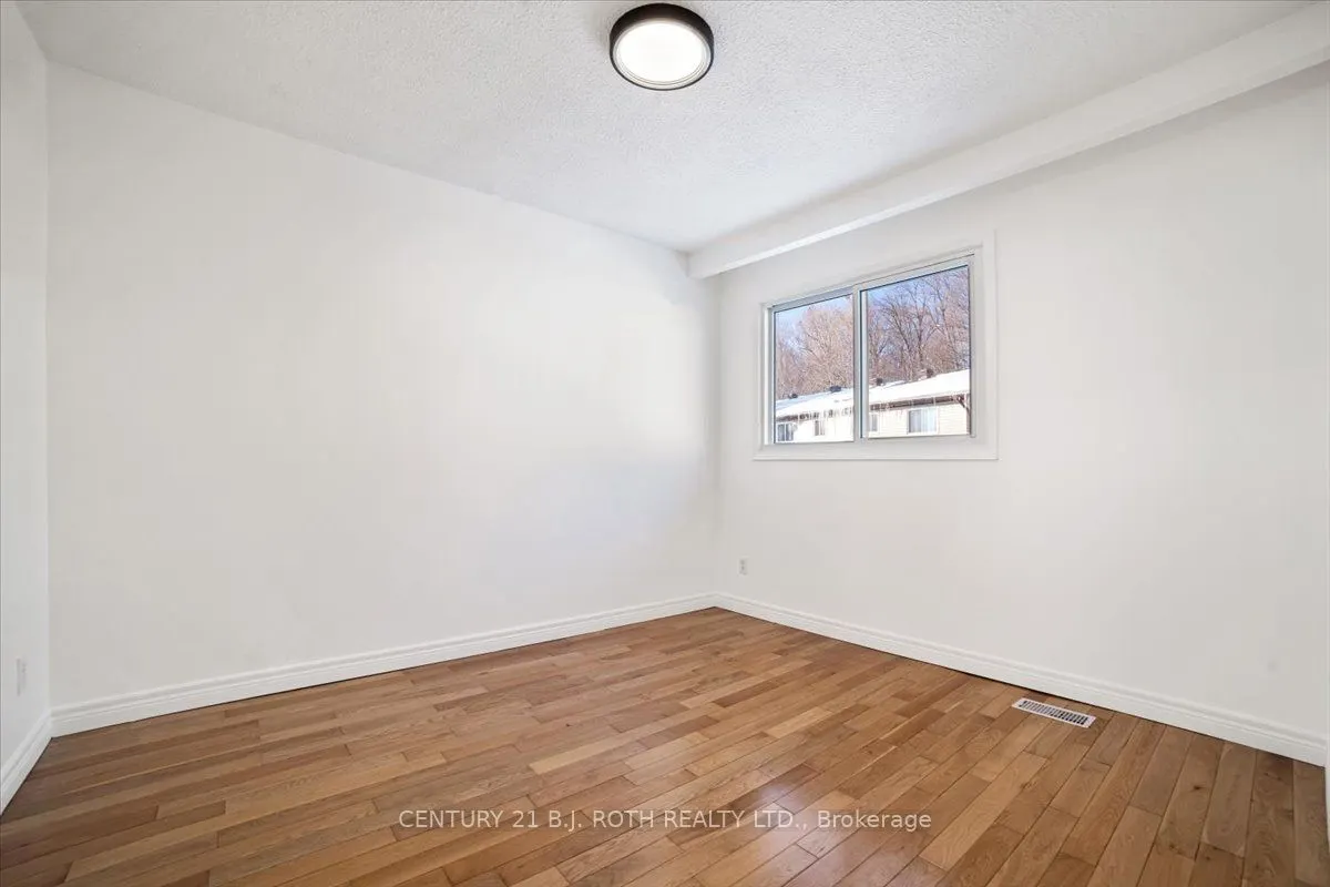 1095 MISSISSAGA Street, #152