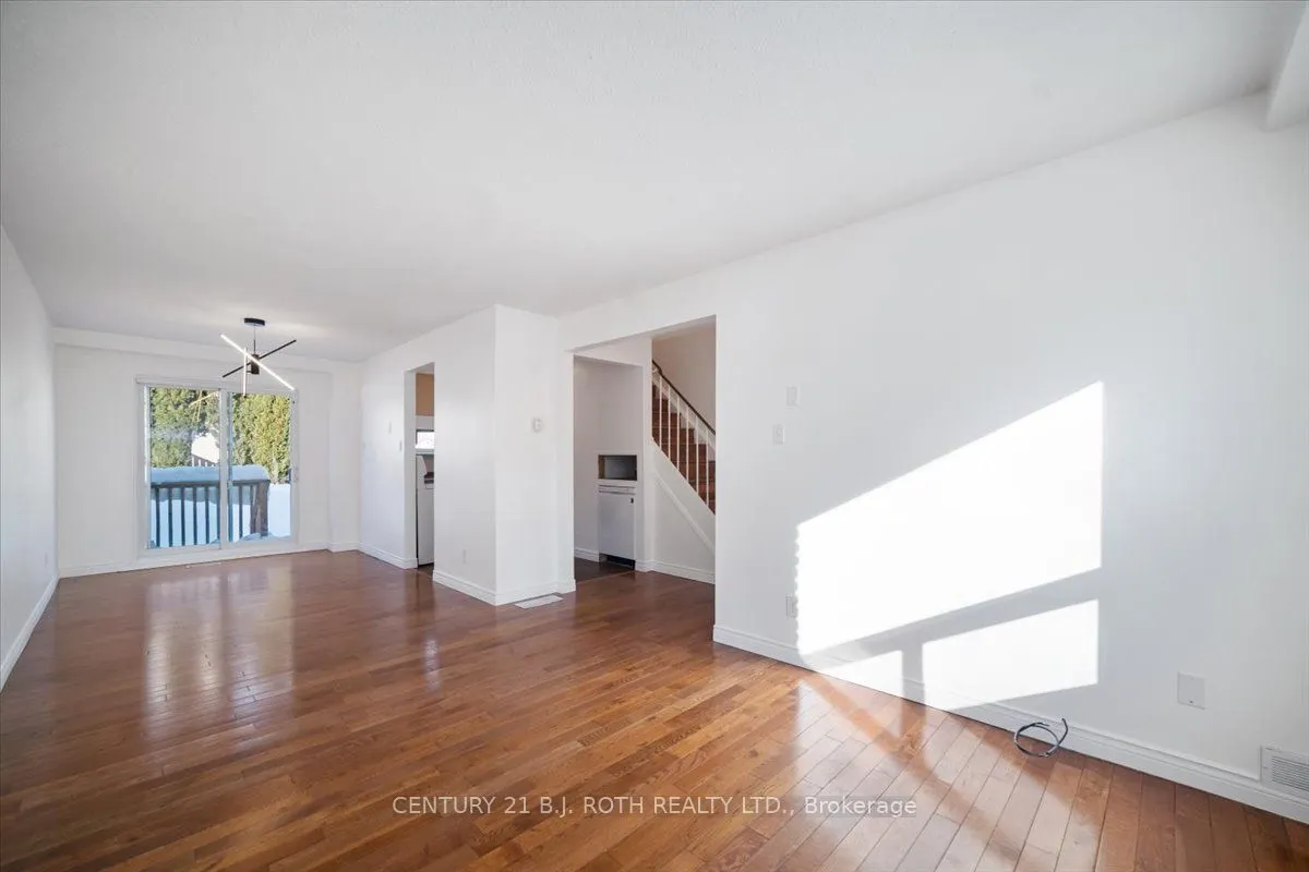 1095 MISSISSAGA Street, #152