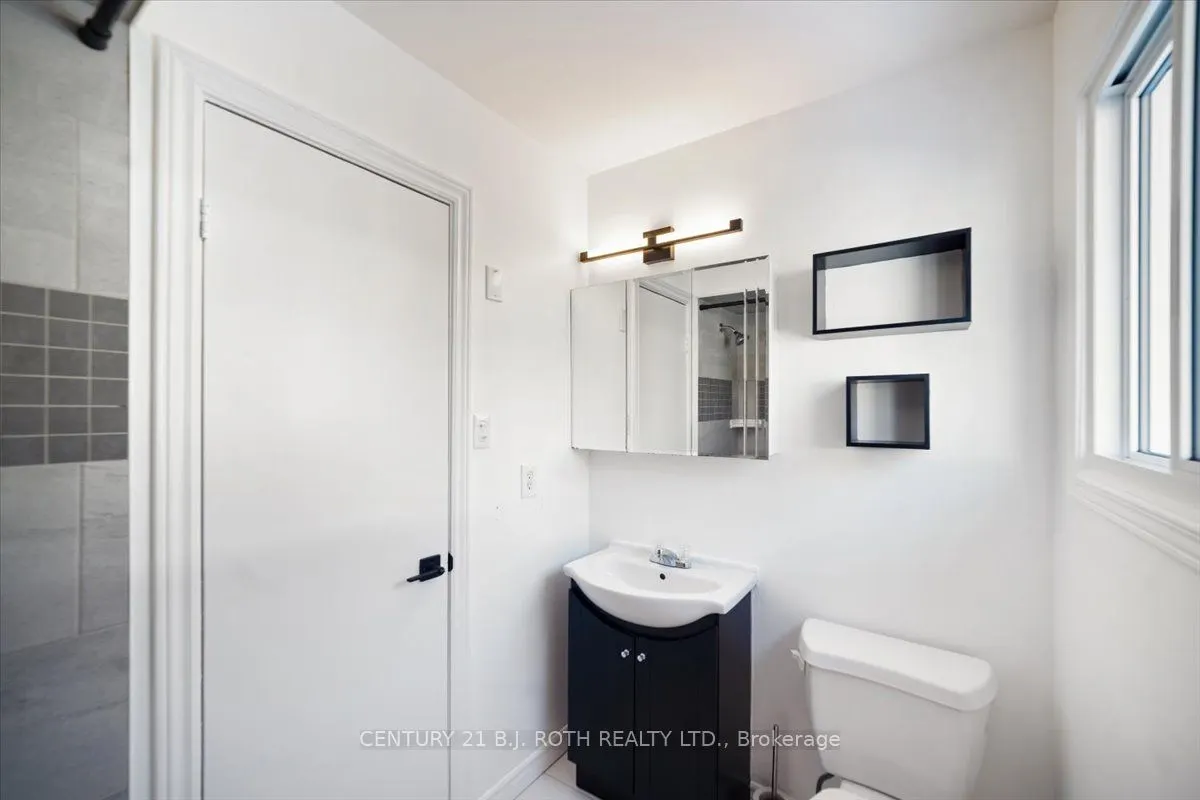 1095 MISSISSAGA Street, #152