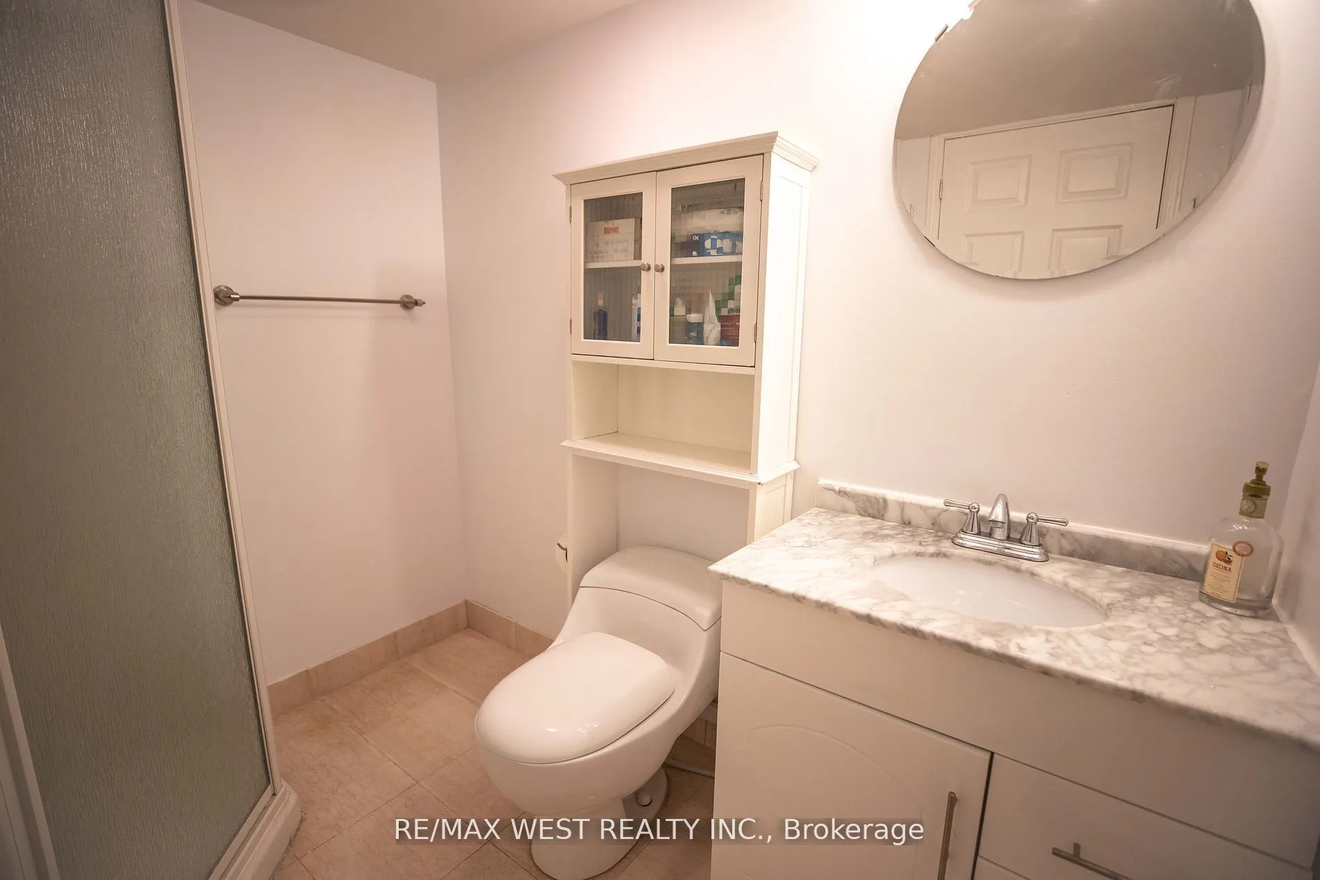11 Royalton Lane, #11