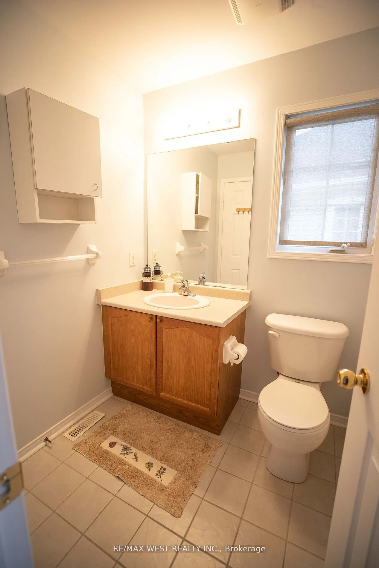 11 Royalton Lane, #11