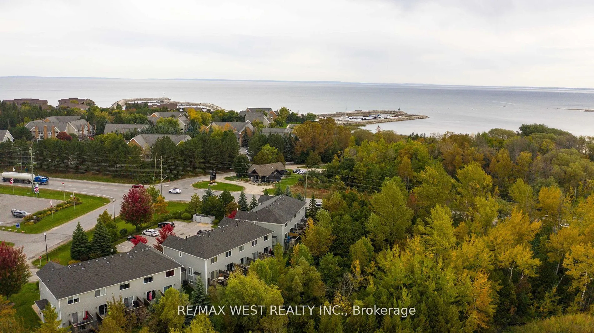 11 Royalton Lane, #11