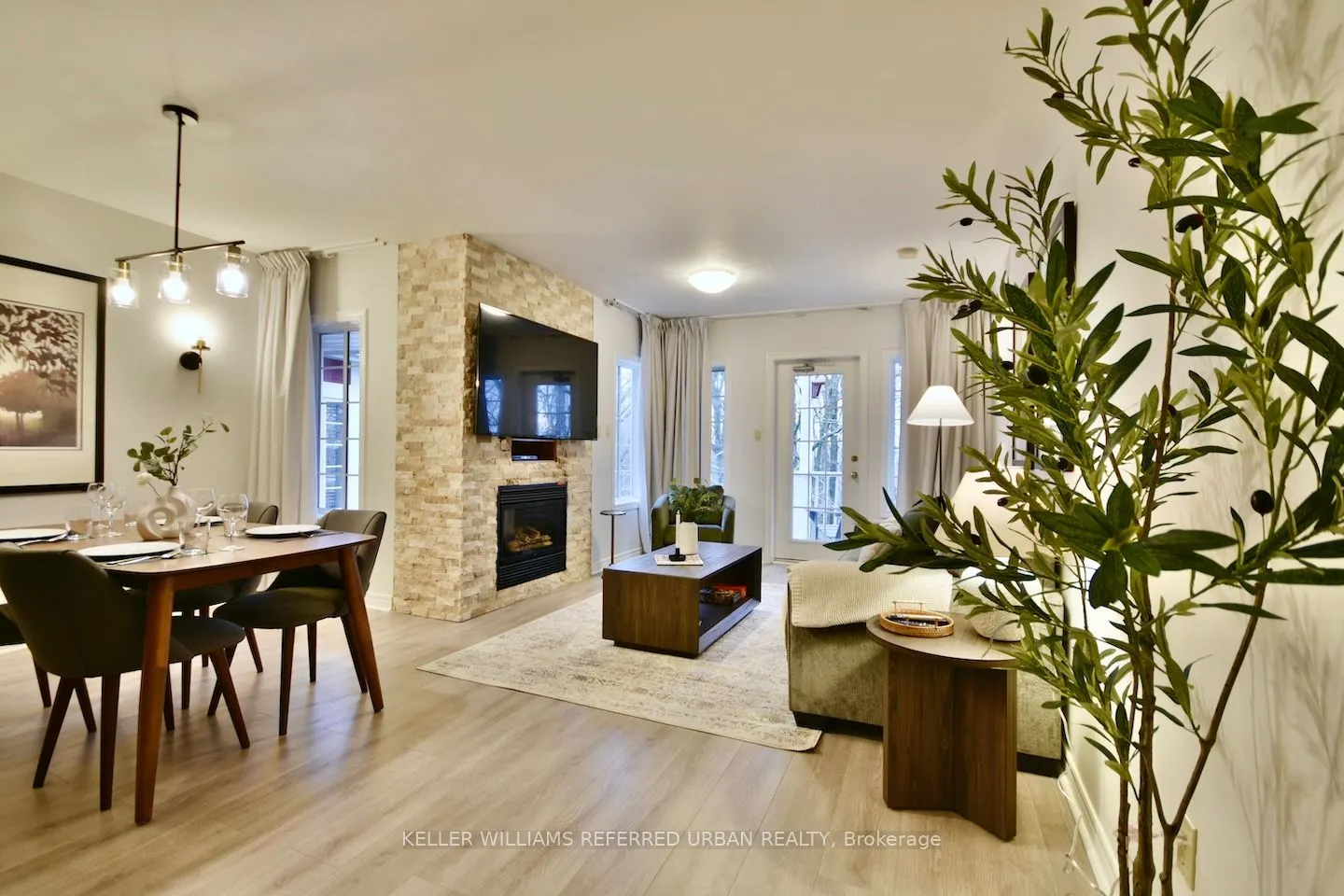 90 Highland Drive, #2266/67