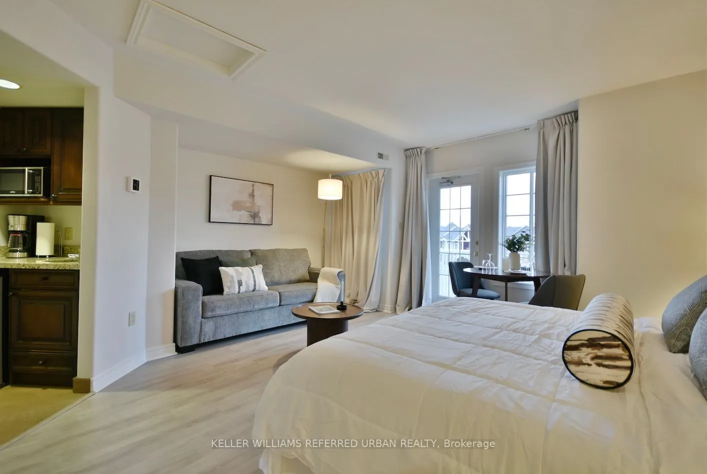 90 Highland Drive, #2266/67