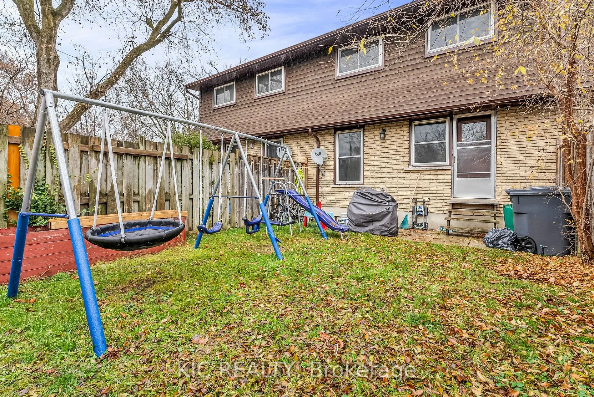 233 Innisfil Street, #19