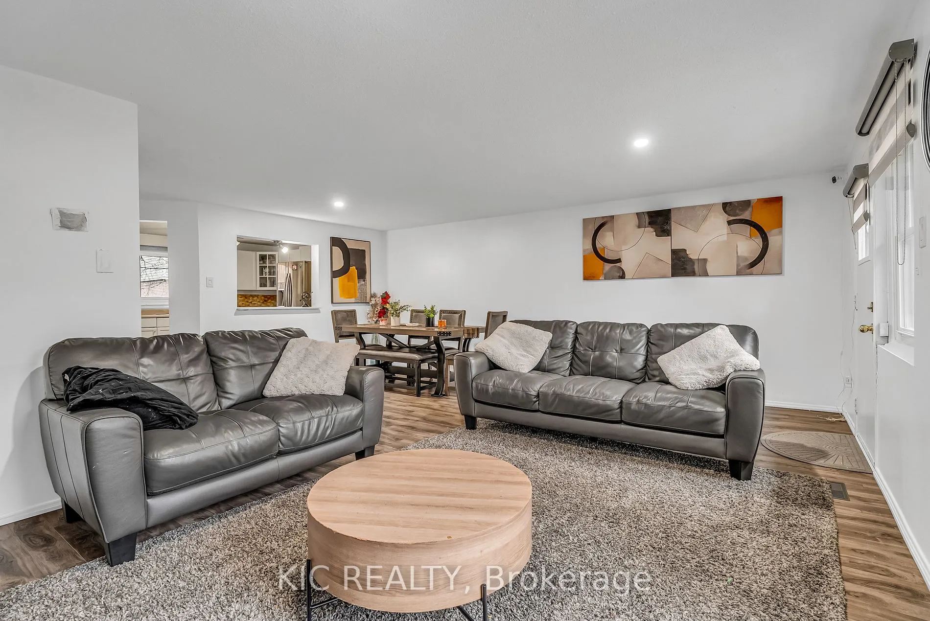 233 Innisfil Street, #19