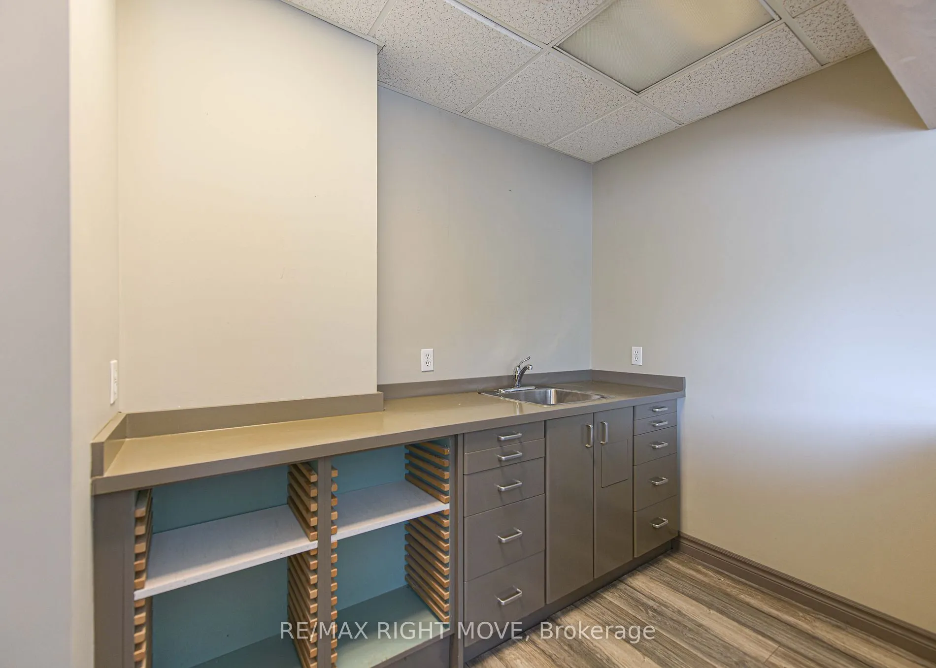241 West Street, #2