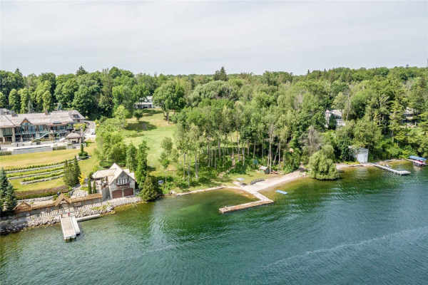 2 Black Forest Lane, Oro-Medonte