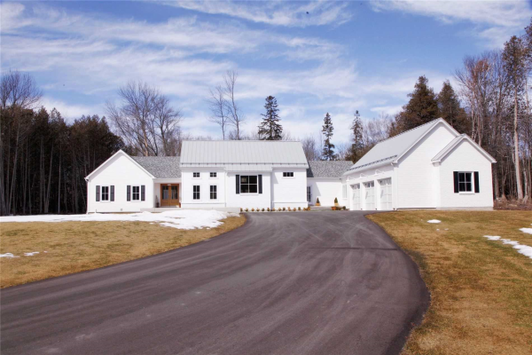 24 Windfield Dr W, Oro-Medonte