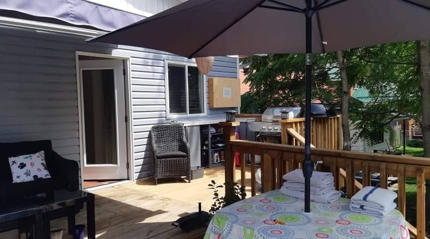 20 John St