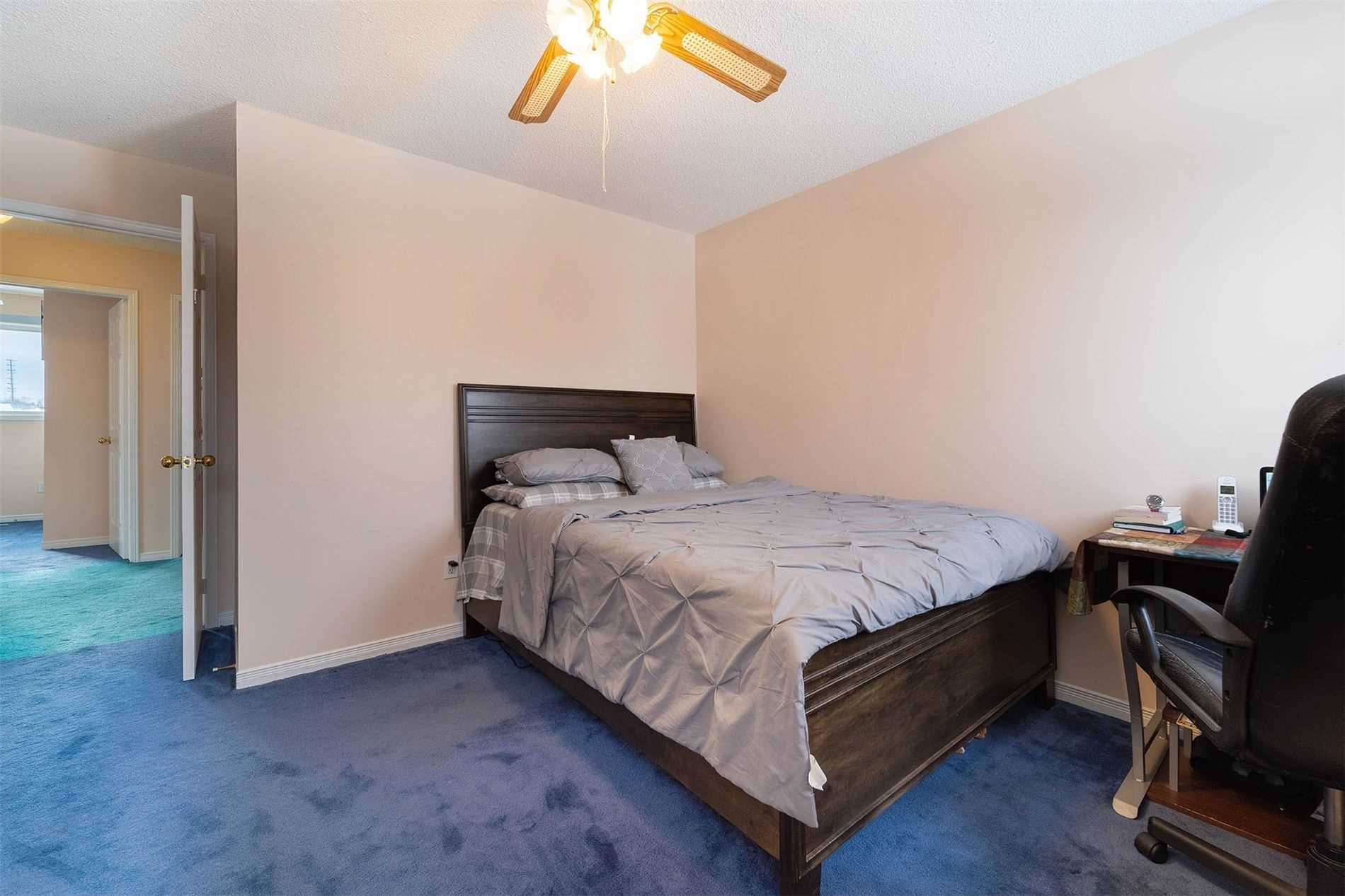 124 Laidlaw Dr