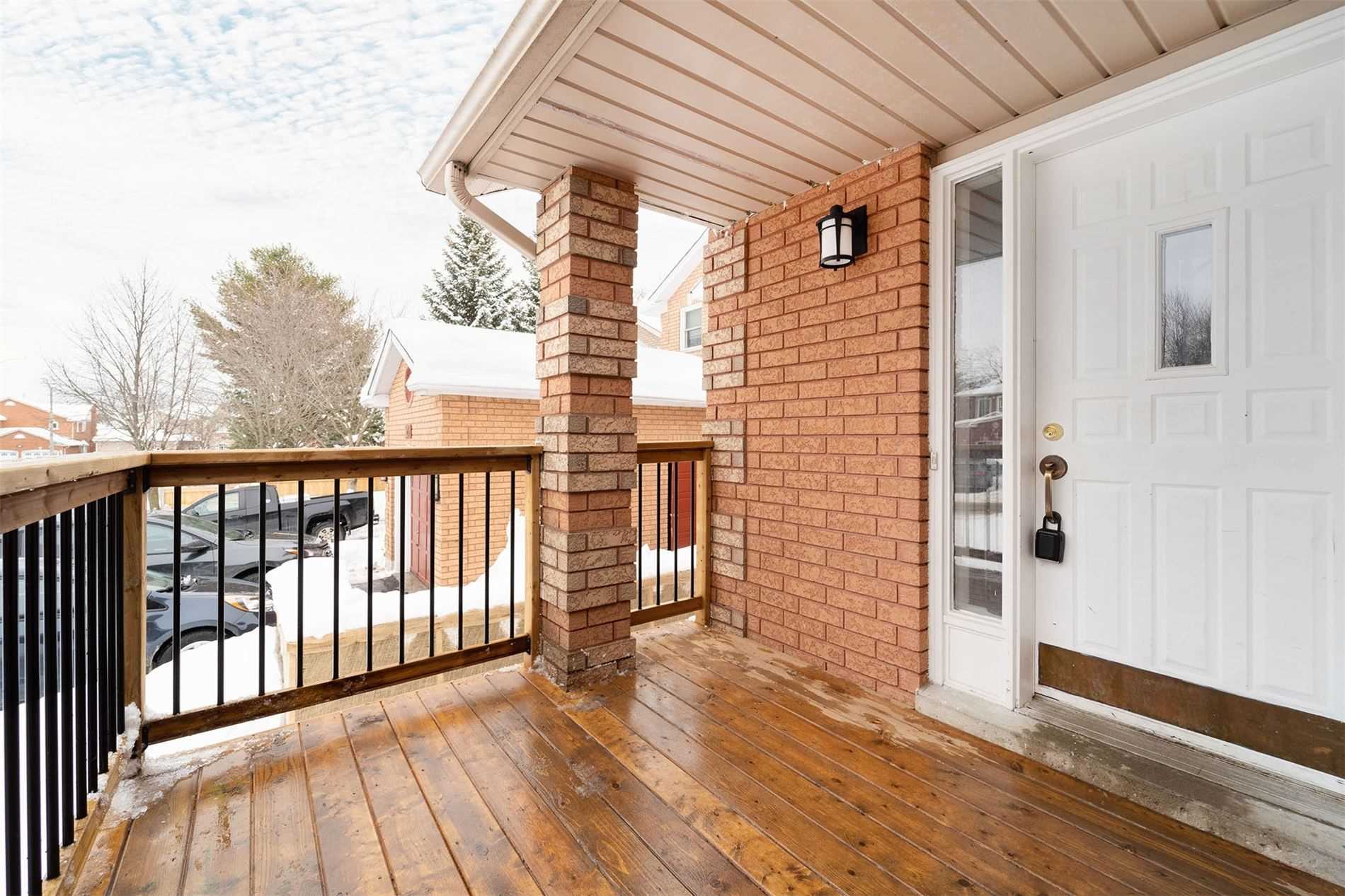 124 Laidlaw Dr